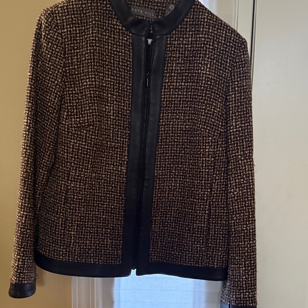 Women’s Classic Wool and Leather Jacket